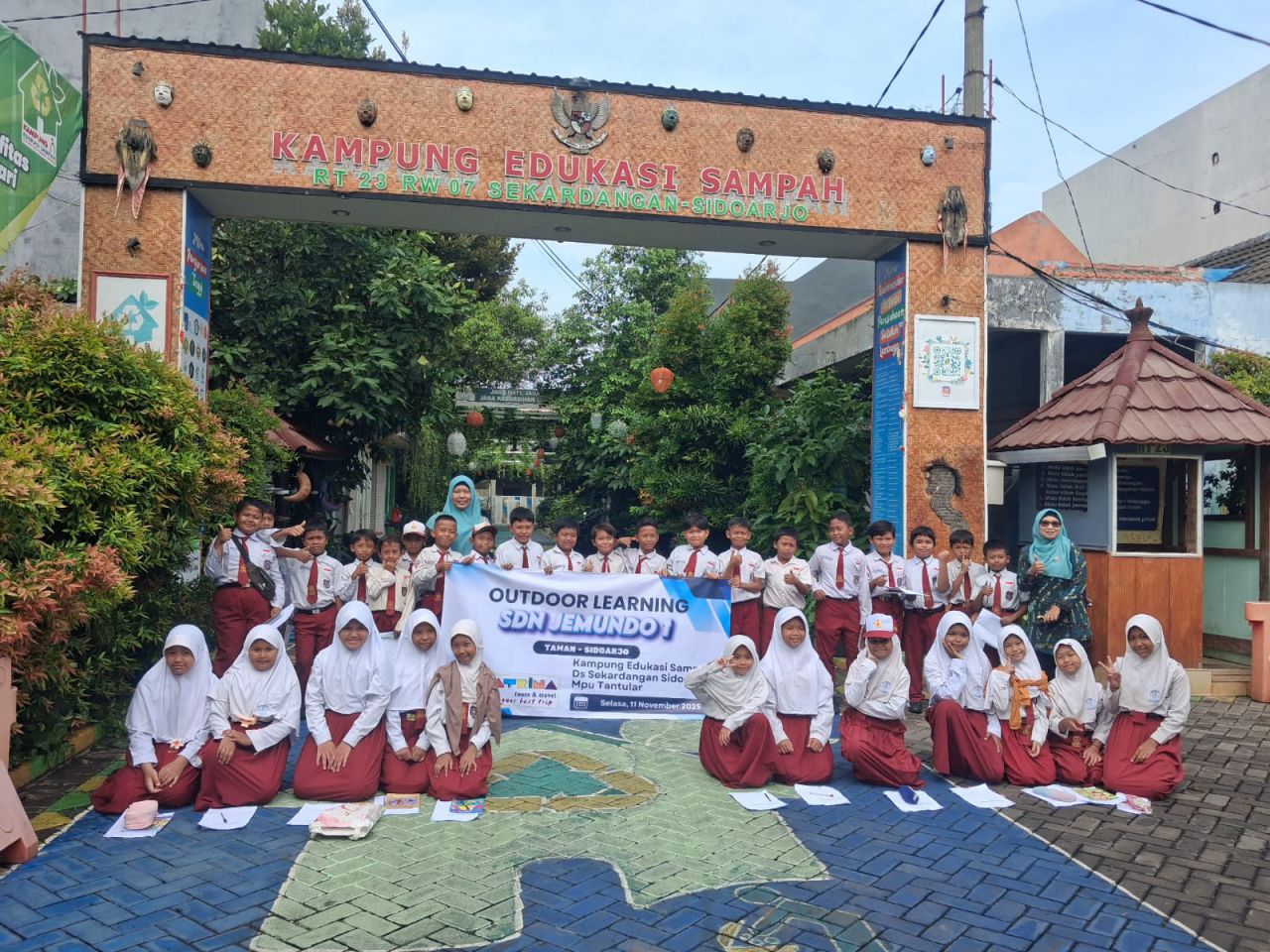 Belajar dari Alam, Menanamkan Cinta Lingkungan Sejak Dini