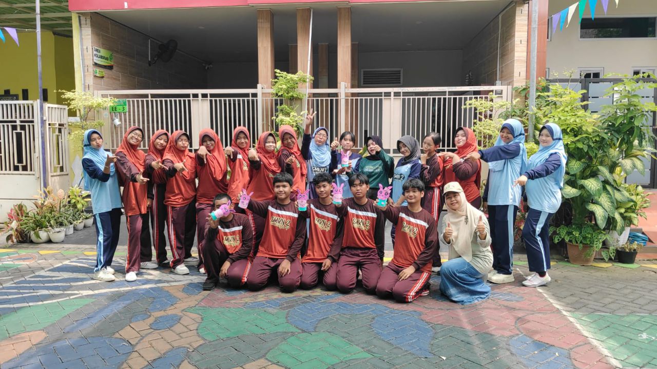 Siswa SMKN 2 Buduran Kenali Pemilahan dan Daur Ulang Sampah